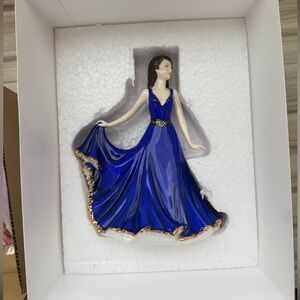 ROYAL DOULTON “Forever Young” Figurine